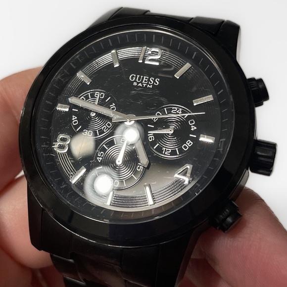 Guess Watch Men’s Chronograph 5ATM Black and Silver - Picture 3 of 9